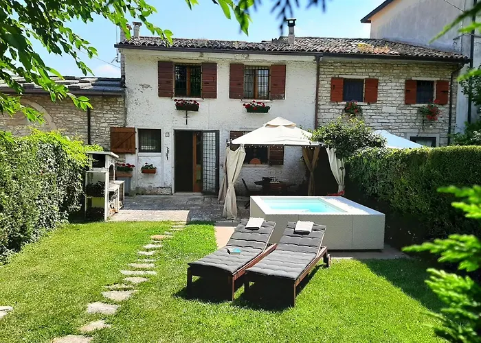 Antica Corte Panego Country House